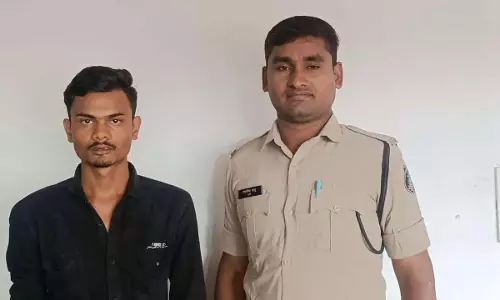 बड़ी कार्रवाई: ऑपरेशन बाज के तहत 4 सटोरिए गिरफ्तार बड़ी कार्रवाई: ऑपरेशन बाज के तहत 4 सटोरिए गिरफ्तार