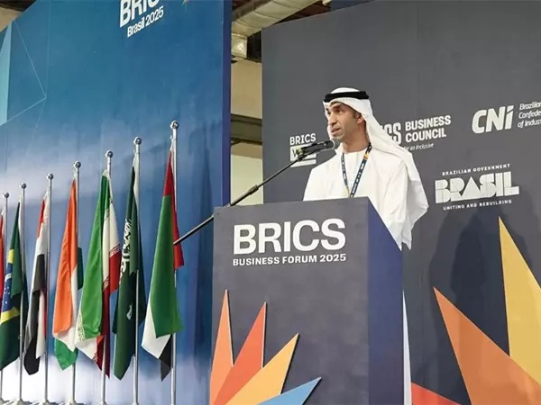UAE ने ब्रिक्स देशों के बीच गहन व्यापार, निवेश सहयोग की संभावना पर प्रकाश डाला UAE ने ब्रिक्स देशों के बीच गहन व्यापार, निवेश सहयोग की संभावना पर प्रकाश डाला
