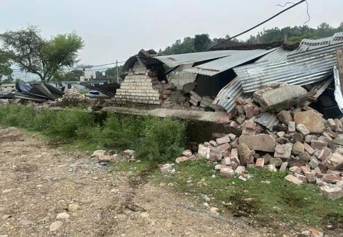 JDA ने खानपुर में चलाया अतिक्रमण विरोधी अभियान, 9 अवैध निर्माण ध्वस्त JDA ने खानपुर में चलाया अतिक्रमण विरोधी अभियान, 9 अवैध निर्माण ध्वस्त