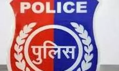 Jammu-Kashmir: पुलिस की सख्त कार्रवाई, तस्करी की बड़ी कोशिश नाकाम