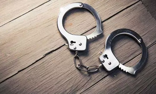 अकाउंटेंट ने 13 लाख रुपये की लूट की साजिश रची, गिरफ्तार अकाउंटेंट ने 13 लाख रुपये की लूट की साजिश रची, गिरफ्तार