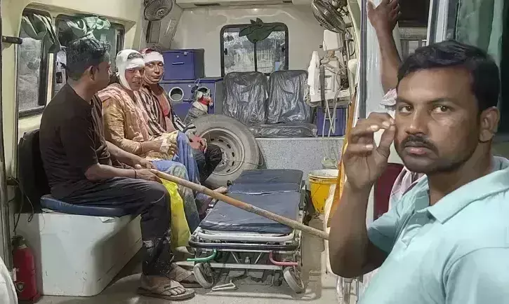 Purnia: छोटी बात पर भिड़े, लाठीचार्ज में घायल हुए कई लोग