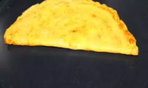 Paneer Chilla Recipe: कम मेहनत में पाएं बेहतरीन स्वाद, घर पर ऐसे आसानी से बनाएं पनीर चीला