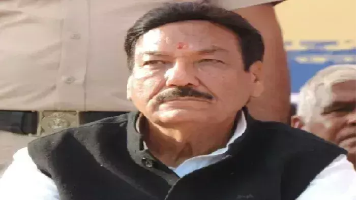 Hisar: बिजली महंगी होने पर रणजीत सिंह की तीखी प्रतिक्रिया Hisar: बिजली महंगी होने पर रणजीत सिंह की तीखी प्रतिक्रिया