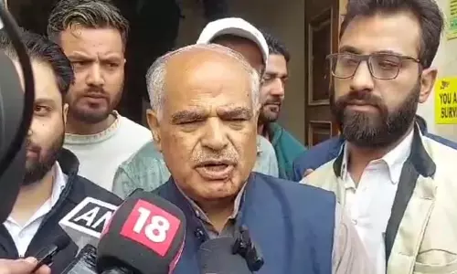 अशोक कौल ने मुहर्रम जुलूस में हिस्सा लिया अशोक कौल ने मुहर्रम जुलूस में हिस्सा लिया