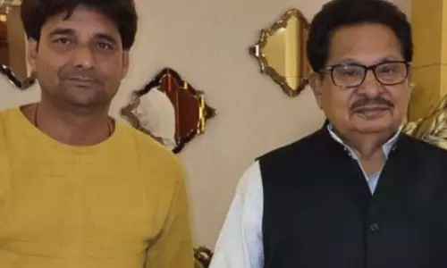 पुनिया और बघेल के साथ रहने वाले ठग हसन आबिदी से कड़ाई से पूछताछ जारी पुनिया और बघेल के साथ रहने वाले ठग हसन आबिदी से कड़ाई से पूछताछ जारी