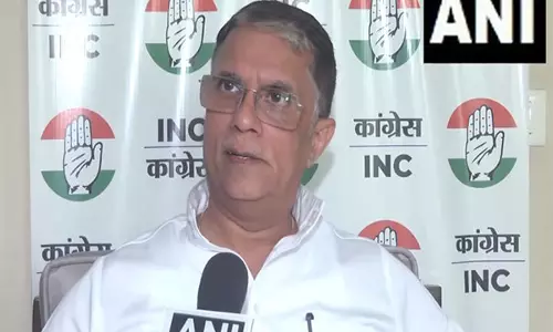 कांग्रेस के पवन खेड़ा ने व्यवसायी गोपाल खेमका की हत्या को लेकर NDA सरकार पर निशाना साधा कांग्रेस के पवन खेड़ा ने व्यवसायी गोपाल खेमका की हत्या को लेकर NDA सरकार पर निशाना साधा