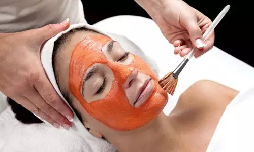 Skin Care: अपनाएं ये होममेड फेस मास्क और पाएं चमकदार और बेदाग त्वचा Skin Care: अपनाएं ये होममेड फेस मास्क और पाएं चमकदार और बेदाग त्वचा