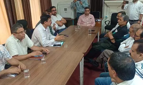 Healing Hands: चिकित्सकों और स्थानीय लोगों के बीच झड़प के बाद शांति बैठक आयोजित
