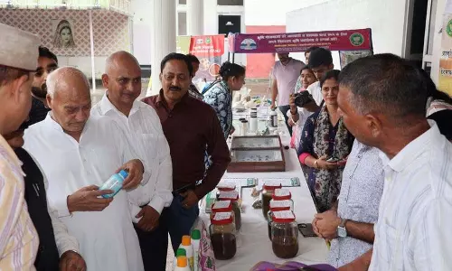 Himachal: कृषि मंत्री ने आधुनिक खेती पर जोर दिया Himachal: कृषि मंत्री ने आधुनिक खेती पर जोर दिया