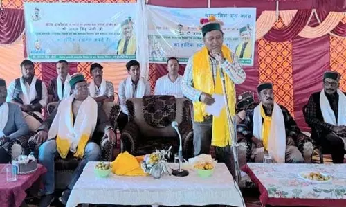 कनेक्टिविटी और प्रगति, मंत्री ने Tashigang में सड़क विकास का आश्वासन दिया