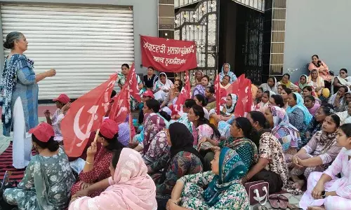 श्रमिकों ने चेहरे की पहचान, EKYC प्रक्रियाओं पर चिंता जताई