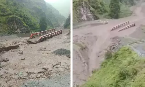 Himachal : चंबा में बादल फटने से भारी बारिश, कई इलाके प्रभावित Himachal : चंबा में बादल फटने से भारी बारिश, कई इलाके प्रभावित