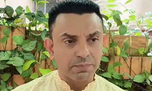 गरीब कार्यकर्ताओं पर केस दर्ज हो सकता है, तो राज ठाकरे पर क्यों नहीं : तहसीन पूनावाला गरीब कार्यकर्ताओं पर केस दर्ज हो सकता है, तो राज ठाकरे पर क्यों नहीं : तहसीन पूनावाला