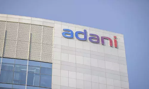 Adani Ports ने हजीरा में स्टील स्लैग रोड का अनावरण किया