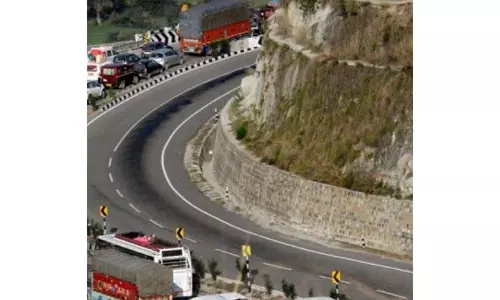 Jammu-Poonch मार्ग पर तीन घंटे तक यातायात बाधित
