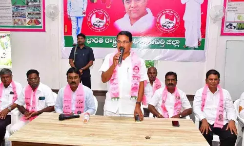 लोग कांग्रेस सरकार से बेहद असंतुष्ट हैं: पूर्व मंत्री Singireddy Niranjan Reddy