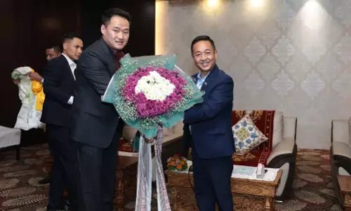 कड़ी मेहनत करें, जमीन से जुड़े रहें: Sikkim CM