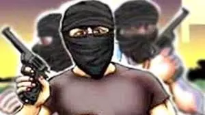 Jalandhar : दिनदहाड़े लूट, बंदूक की नोक पर बंधक बनाकर लाखों का माल लूट ले गए लुटेरे Jalandhar : दिनदहाड़े लूट, बंदूक की नोक पर बंधक बनाकर लाखों का माल लूट ले गए लुटेरे