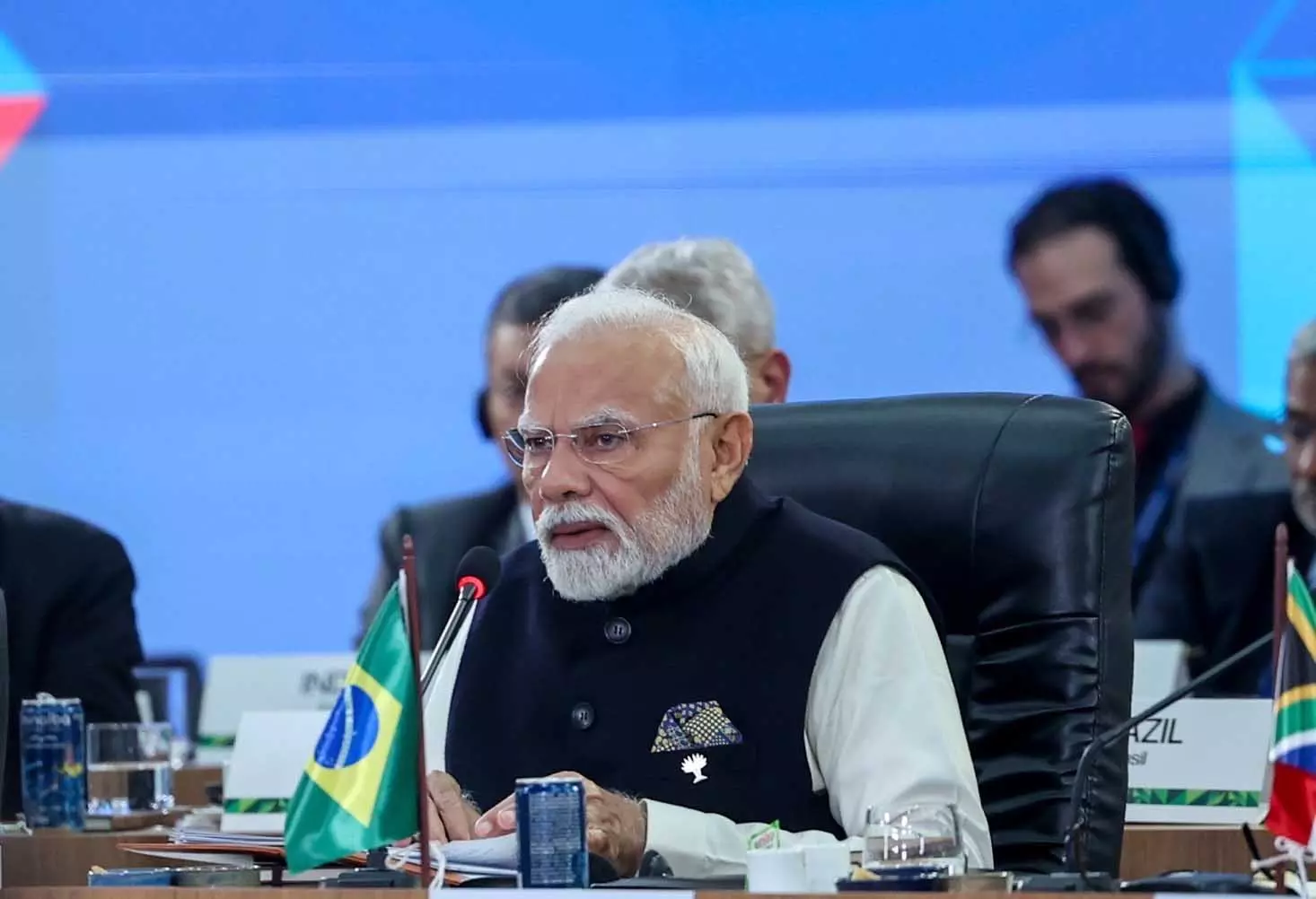PM मोदी ने BRICS के मंच से पाकिस्तान को लताड़ा PM मोदी ने BRICS के मंच से पाकिस्तान को लताड़ा