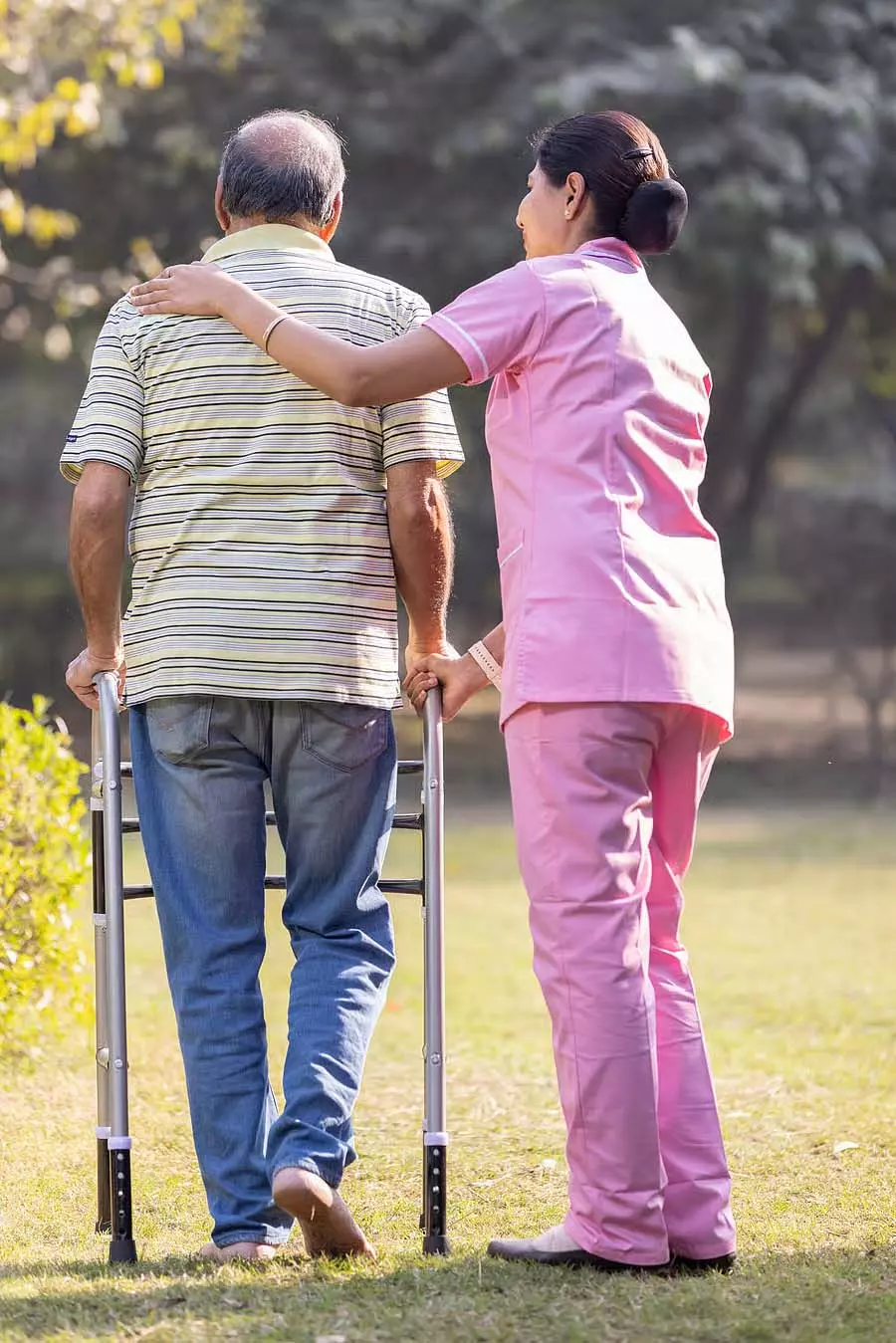 आयुष्मान वय वंदना योजना: बुजुर्गों के पास कार्ड तो है, लेकिन बीमा नहीं आयुष्मान वय वंदना योजना: बुजुर्गों के पास कार्ड तो है, लेकिन बीमा नहीं