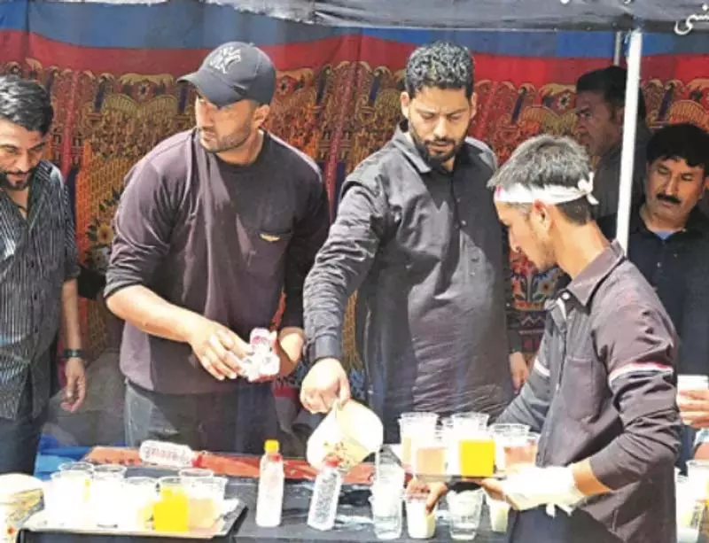 भाजपा ने बलहामा में अज़ादारों को चिकित्सा राहत पहुंचाई भाजपा ने बलहामा में अज़ादारों को चिकित्सा राहत पहुंचाई