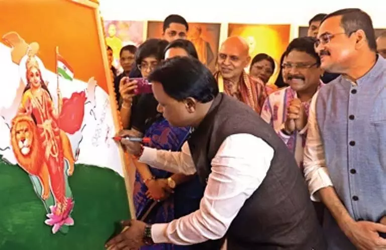 CM माझी ने युवाओं से समृद्ध ओडिशा के निर्माण के लिए मुखर्जी के आदर्शों का अनुसरण करने का आह्वान किया CM माझी ने युवाओं से समृद्ध ओडिशा के निर्माण के लिए मुखर्जी के आदर्शों का अनुसरण करने का आह्वान किया