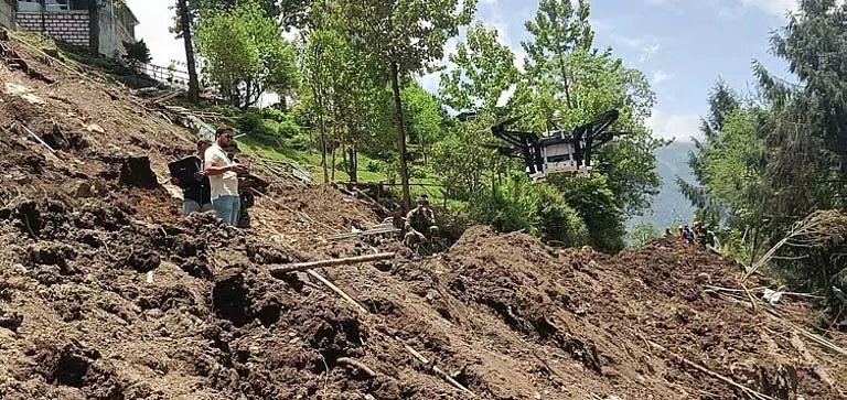 सिक्किम भूस्खलन के दौरान बचाव अभियान में Odisha स्थित बोनवी एयरो के ड्रोन ने सेना की मदद की सिक्किम भूस्खलन के दौरान बचाव अभियान में Odisha स्थित बोनवी एयरो के ड्रोन ने सेना की मदद की
