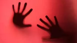 Umaria : जादू-टोने के शक में युवक को लाठी-डंडों से पीटा Umaria : जादू-टोने के शक में युवक को लाठी-डंडों से पीटा