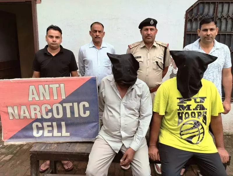 Kurukshetra : 25 किलो गांजा पत्ती बरामद होने के मामले में 4 लोग गिरफ्तार Kurukshetra : 25 किलो गांजा पत्ती बरामद होने के मामले में 4 लोग गिरफ्तार