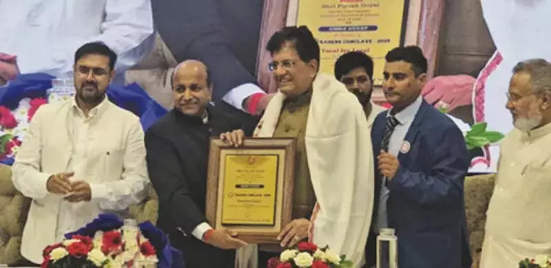 आत्मनिर्भर भारत के निर्माण में जम्मू-कश्मीर की अहम भूमिका आत्मनिर्भर भारत के निर्माण में जम्मू-कश्मीर की अहम भूमिका