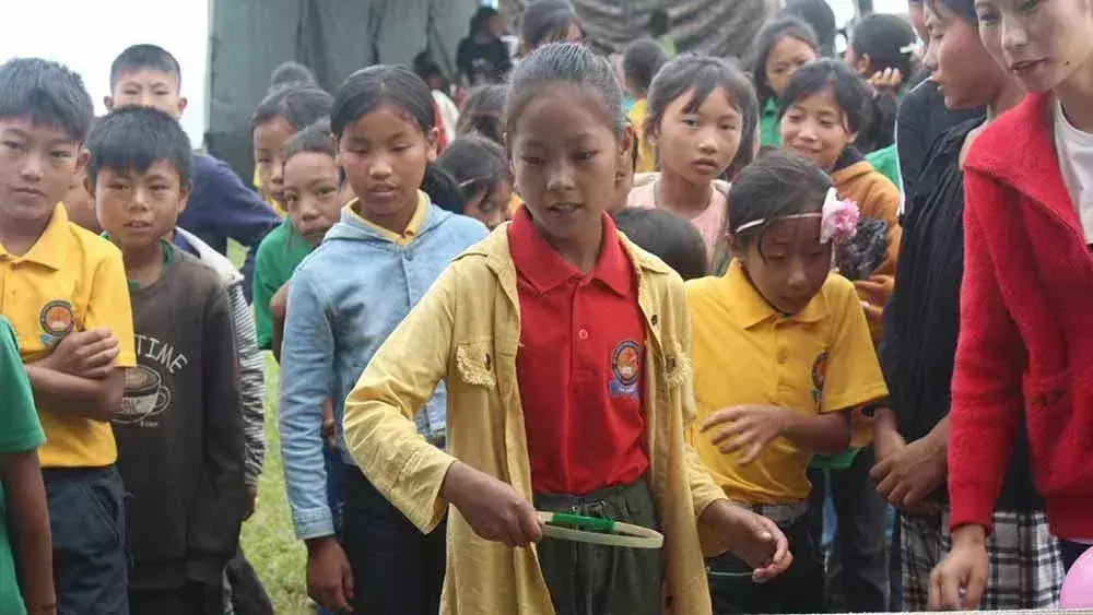 AR ने छात्रों के लिए ‘कंपनी कमांडर के साथ एक दिन’ का आयोजन किया AR ने छात्रों के लिए ‘कंपनी कमांडर के साथ एक दिन’ का आयोजन किया