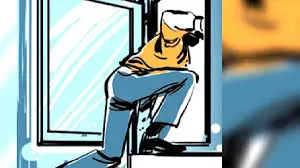 Farrukhabad: नशे में ई-रिक्शा चालक का ड्रामा, खुद को सिर पर मारी ईंट Farrukhabad: नशे में ई-रिक्शा चालक का ड्रामा, खुद को सिर पर मारी ईंट