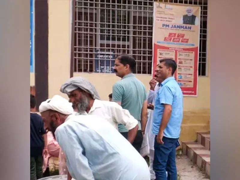 Udhampur जिले में ग्रामीणों को घर-द्वार पर मिलेंगी सरकारी सेवाएं Udhampur जिले में ग्रामीणों को घर-द्वार पर मिलेंगी सरकारी सेवाएं