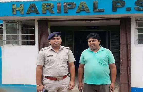 पत्नी को 15 लाख रुपए की फिरौती मांगने का मैसेज मिला? पत्नी को 15 लाख रुपए की फिरौती मांगने का मैसेज मिला?