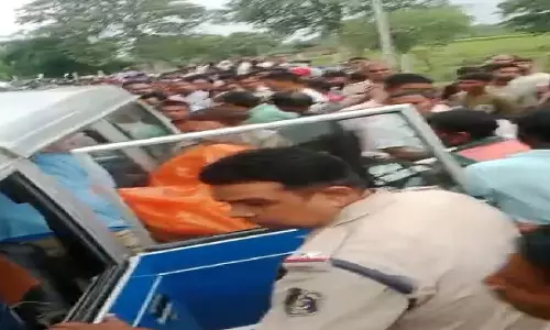दुर्ग में सड़क हादसा, युवक की मौत