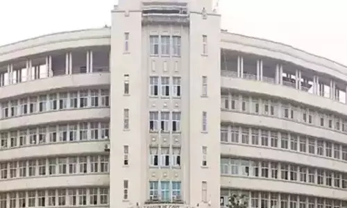 रोबोटिक सर्जरी का टारगेट सेट, मरीजों की कमी से जूझता जेजे अस्पताल रोबोटिक सर्जरी का टारगेट सेट, मरीजों की कमी से जूझता जेजे अस्पताल