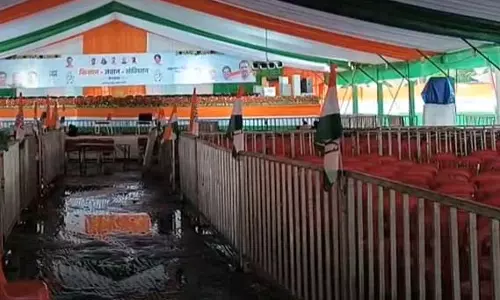 रायपुर : कांग्रेस की सभा स्थल में जलभराव, आ रहे खड़गे