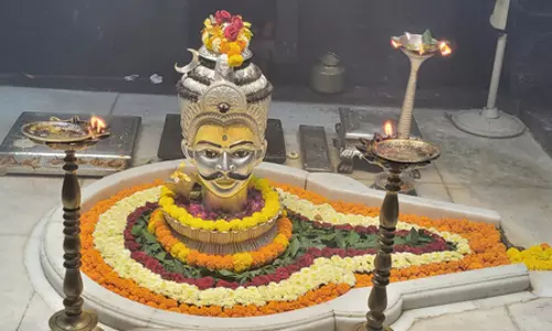 जहां ज्योतिर्लिंग स्वरूप में एक साथ विराजते हैं ब्रह्मा, विष्णु और महेश, यहां महादेव की कृपा से निकली दक्षिण गंगा जहां ज्योतिर्लिंग स्वरूप में एक साथ विराजते हैं ब्रह्मा, विष्णु और महेश, यहां महादेव की कृपा से निकली दक्षिण गंगा