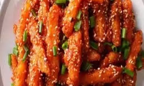 Recipe: शाम के नाश्ते में बनाएं चिली पोटैटो, हर बाइट आपको कहेगी वाह