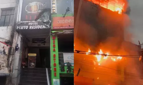 होटल में लगी आग, फायर ब्रिगेड की 5 गाड़ियों ने पाया काबू