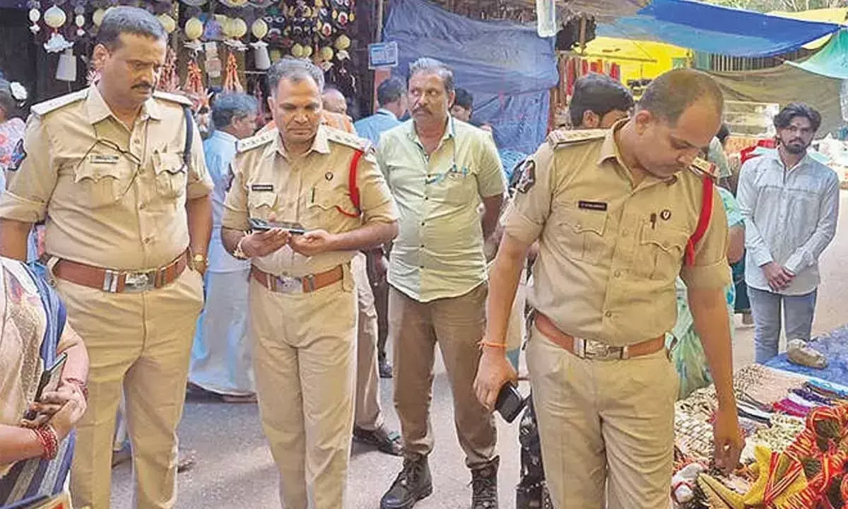 Andhra: पुलिस ने तिरुमाला में घेराबंदी और तलाशी अभियान चलाया