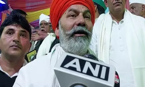Kanwar Yatra: राकेश टिकैत ने पहचान अभियान की निंदा की Kanwar Yatra: राकेश टिकैत ने पहचान अभियान की निंदा की