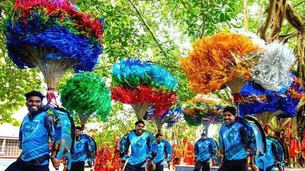 Kerala: हर कलाकार को ₹50,000 मासिक, पूकावडी समूह ने दी कला को नई पहचान
