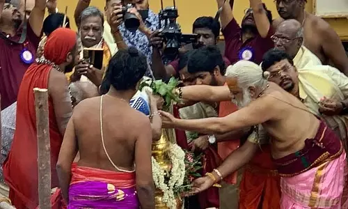 Tamil Nadu : श्री वासवी कणिका परमेश्वरी अम्मन मंदिर कुम्भाभिषेकम