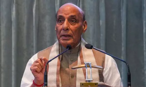 भारत में शक्तिशाली इंजन बनाने पर निर्णय जल्द: राजनाथ
