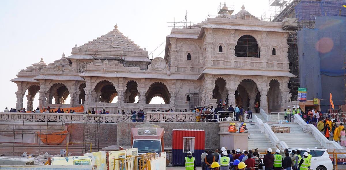 Ayodhya: राम मंदिर ध्वजारोहण समारोह में देश-विदेश से आएंगे अतिथि Ayodhya: राम मंदिर ध्वजारोहण समारोह में देश-विदेश से आएंगे अतिथि
