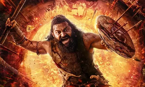 Rishab Shetty अपने पहले जन्मदिन विशेष लुक में एक लीजेंड की तरह दहाड़ रहे हैं