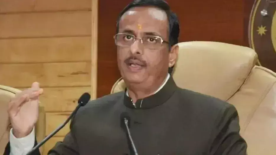 उत्तर प्रदेश अब अराजक नहीं रहा, बल्कि सर्वश्रेष्ठ राज्य बन गया है: भाजपा MP दिनेश शर्मा उत्तर प्रदेश अब अराजक नहीं रहा, बल्कि सर्वश्रेष्ठ राज्य बन गया है: भाजपा MP दिनेश शर्मा