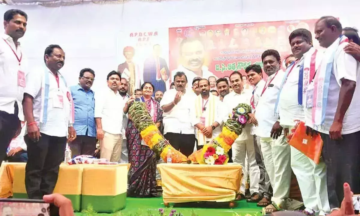 Andhra: बी.सी. बैठक में एकता और नेतृत्व का जोरदार आह्वान किया गया